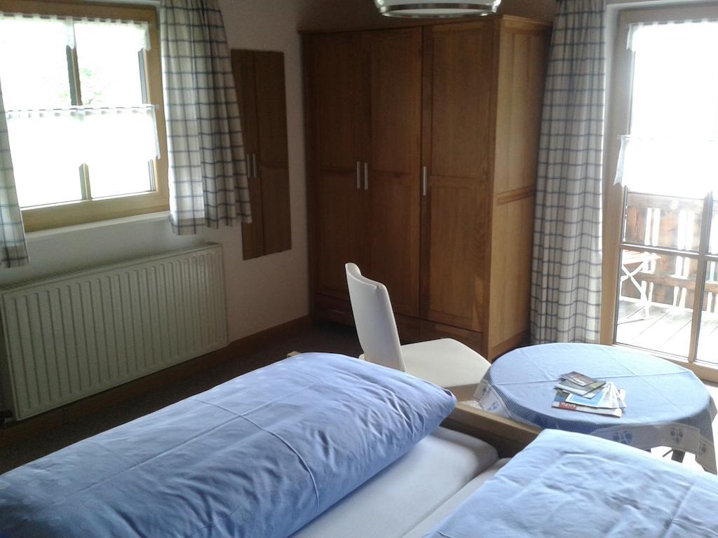 Gaestehaus Attenhauser Unterammergau Kamer foto