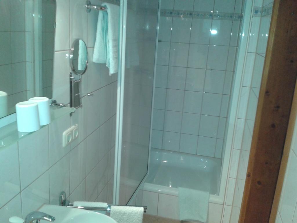 Gaestehaus Attenhauser Unterammergau Kamer foto
