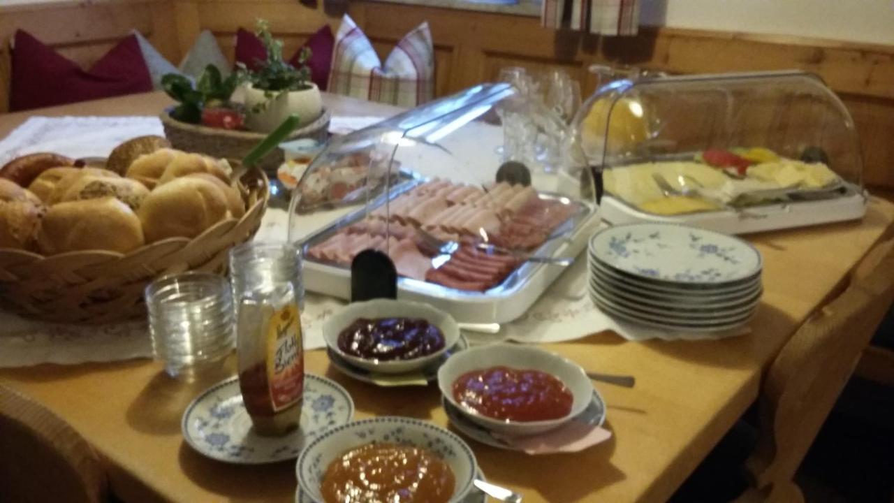 Gaestehaus Attenhauser Unterammergau Buitenkant foto